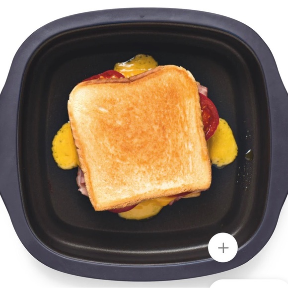 Tupperware: Micropro Grill - Picture 2 of 5